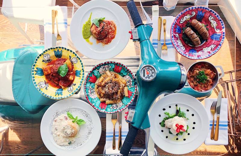 napoli-pasta-bar-washington-dc-sherman-avenue-columbia-heights-table-italian-food-naples-italy-vespa